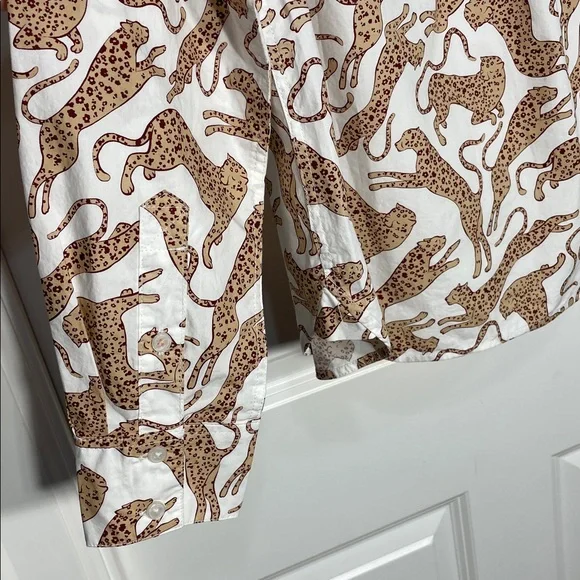 Boden Sienna Cotton Shirt Size 6 Leaping Leopard Button Up White Tan Long Sleeve - Picture 3 of 16